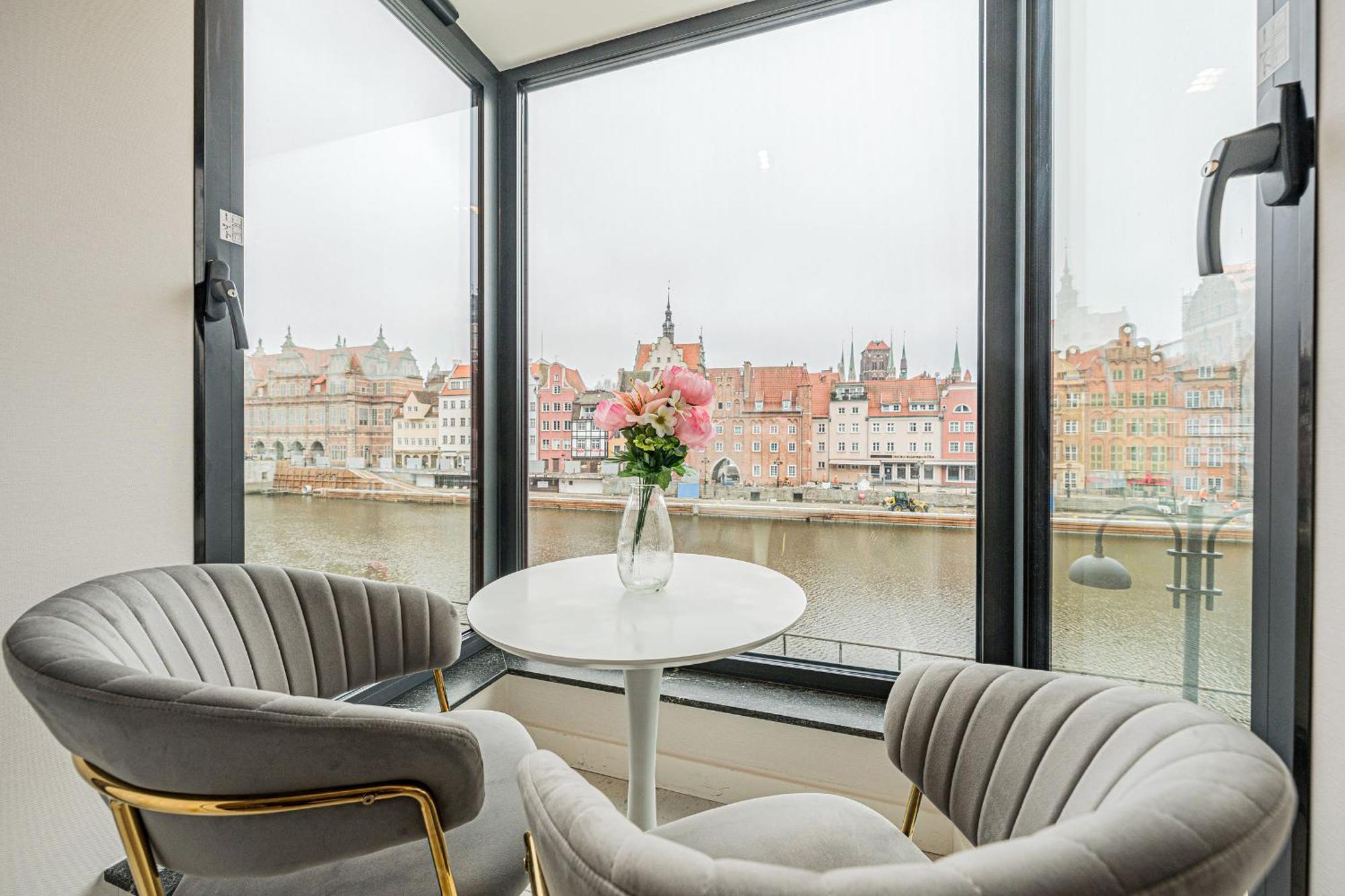 Deo Plaza Apartamenty Premium Gdansk Exterior foto